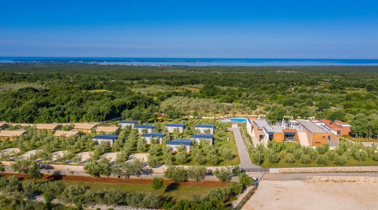 Villa Voliera, Papafigo Camping Vodnjan 0*,  Croatia